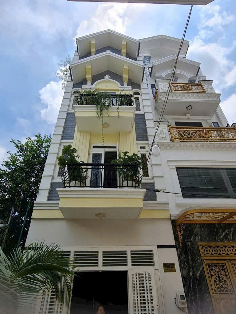 Nhà phố mới xây gần Lê Văn Quới, Phân Lô 6m - 4 Tầng - Giá 6 Tỷ