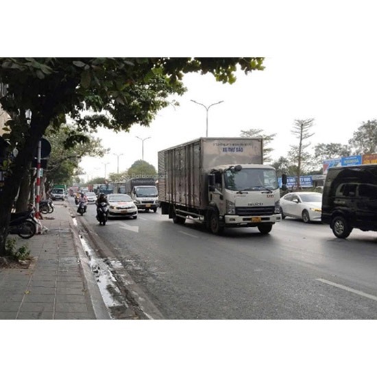 Bán Nhà Mặt Tiền Nguyễn Văn Linh, Long Biên, Hà Nội - Giá 5.2 Tỷ