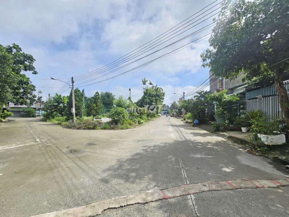 Bán Đất Nền Hóc Môn 72m2, Sổ Riêng, Giá 980 Triệu - Vị Trí Đắc Địa