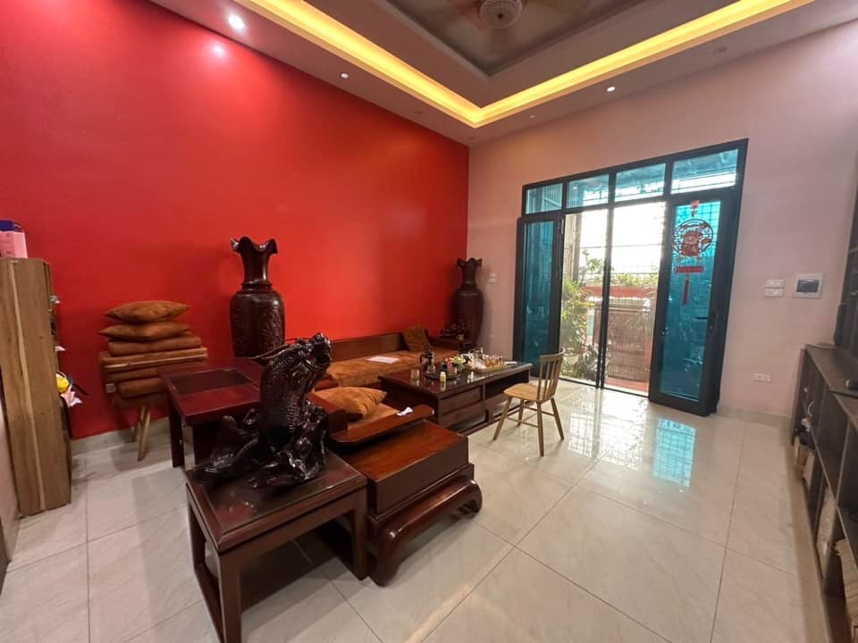 Bán Nhà An Dương Vương - View Sông Hồng - Diện Tích Lớn - Giá Tốt