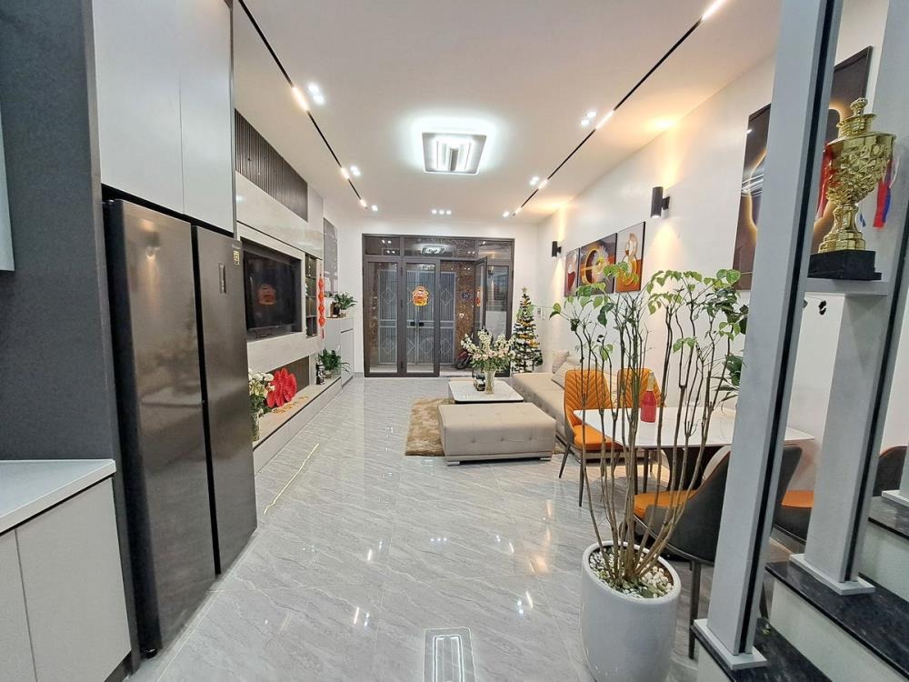 🏡 42m² x 4 Tầng - Nhà Đẹp Full Nội Thất, Phố Trương Định - 8.4 Tỷ