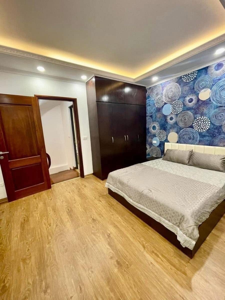 Bán nhà Huỳnh Thúc Kháng, Hà Đông - 35m2, 4 Tầng, Oto Đỗ Cửa, Giá 10.3 tỷ