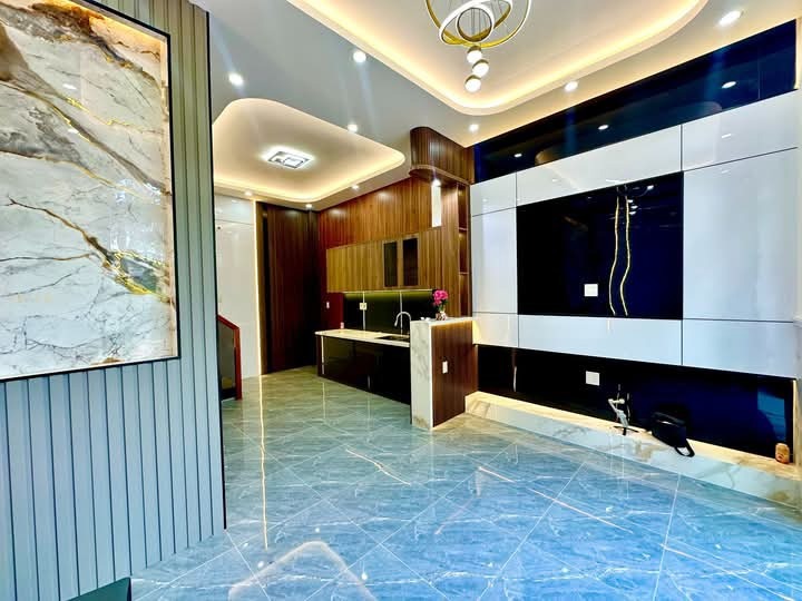 Nhà 6 Tầng Hiện Đại, Vị Trí Đắc Địa Xuân Quỳnh, Cầu Giấy - Giá 26 Tỷ