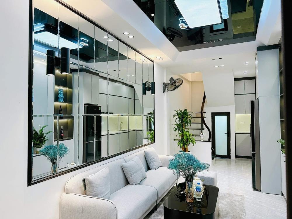 Nhà 4 Tầng Full Nội Thất, Vị Trí Đẹp - Giá Chỉ 4.48 Tỷ - Thanh Xuân