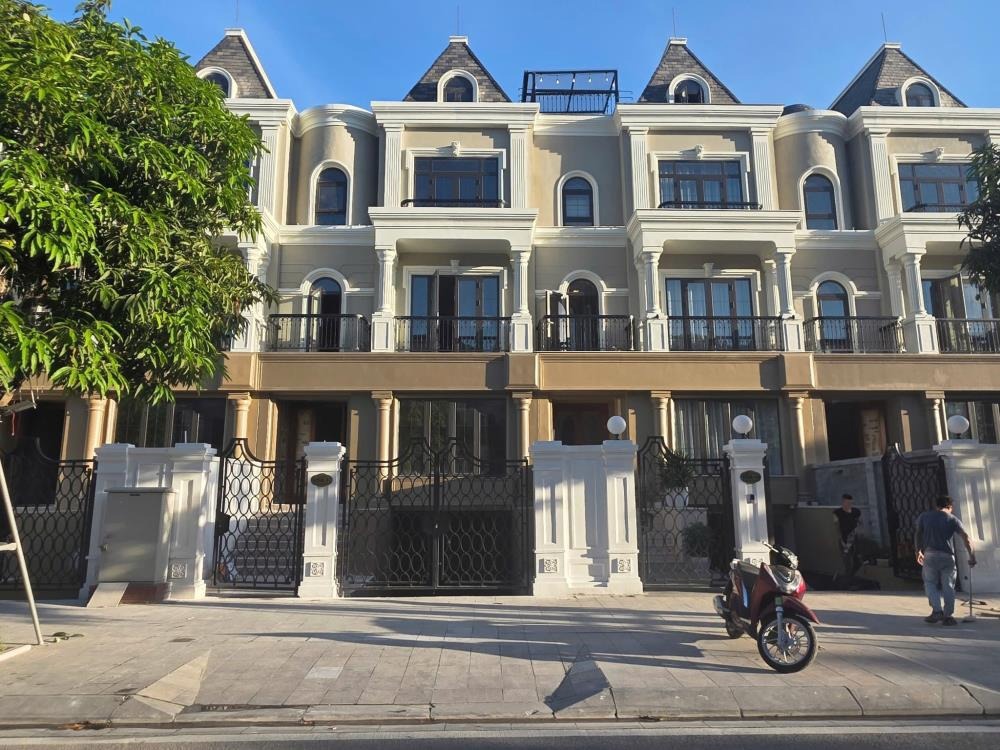 Bán Biệt Thự Thô Ciputra 150m² - 61 Tỷ - Mặt Tiền 7m - Vị Trí Vip