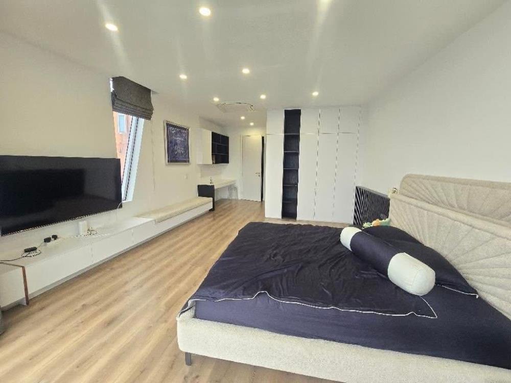 🏠6 Tầng, Thang Máy, Cầu Giấy - Vị Trí Vip, Ô Tô Đỗ Cửa, Giá 8.5 Tỷ