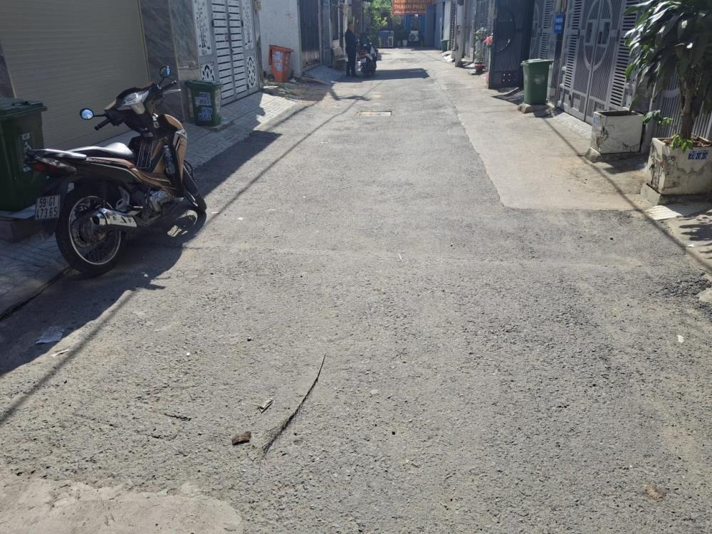 Biệt Thự 3 Tầng Tô Ngọc Vân Q12 - 84m2, Giá 7.x Tỷ - Pháp Lý Sẵn