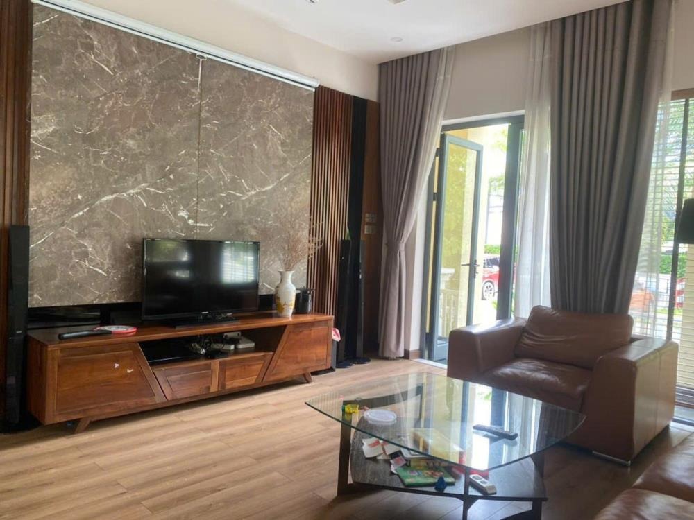 Villa Sentoria Vườn Lài: 226m2, Nở Hậu, View Hồ, Giá 2x Tỷ