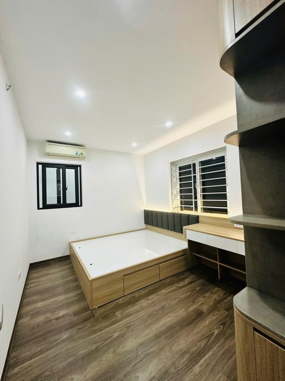 Bán Gấp Căn Hộ 3PN, 78m2, KĐT Kim Văn Kim Lũ - Giá 4.53 Tỷ