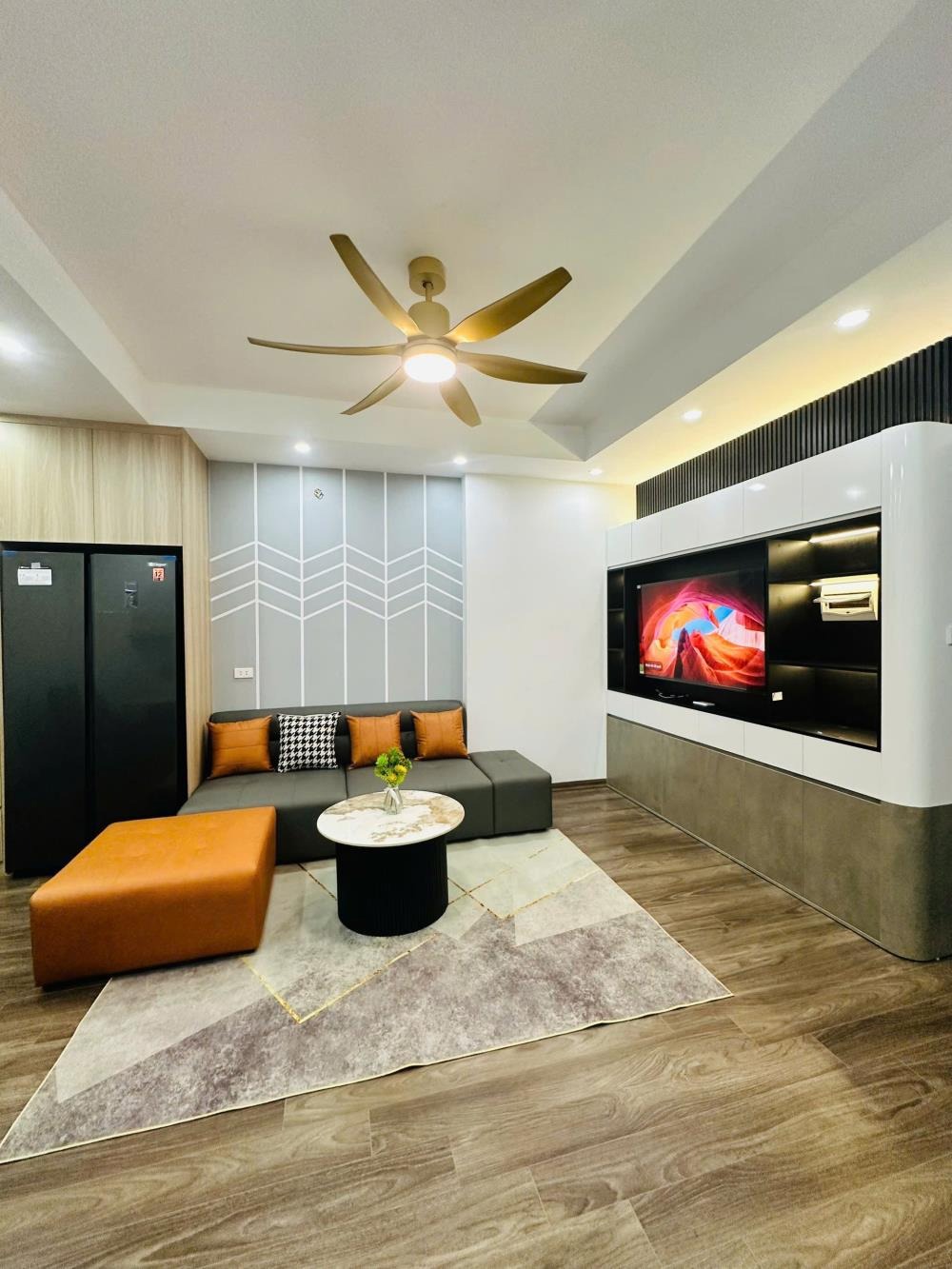 Bán Gấp Căn Hộ 3PN, 78m2, KĐT Kim Văn Kim Lũ - Giá 4.53 Tỷ