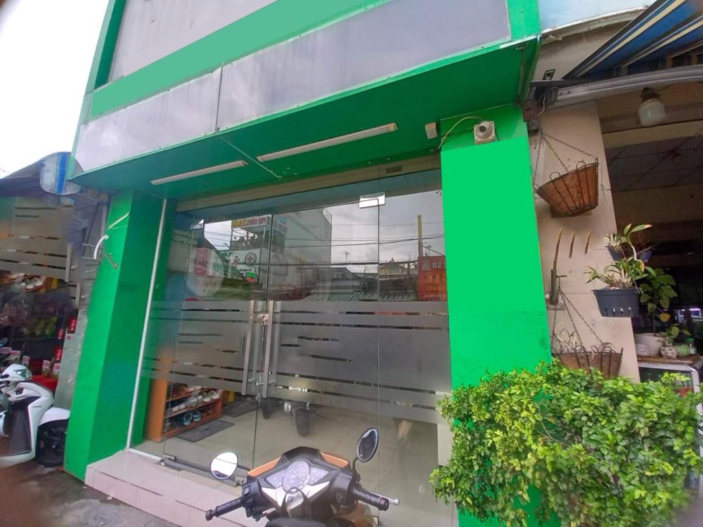 Nhà 3 Tầng Mặt Tiền, 128m2, Giá 9.x Tỷ - Vị Trí Đắc Địa