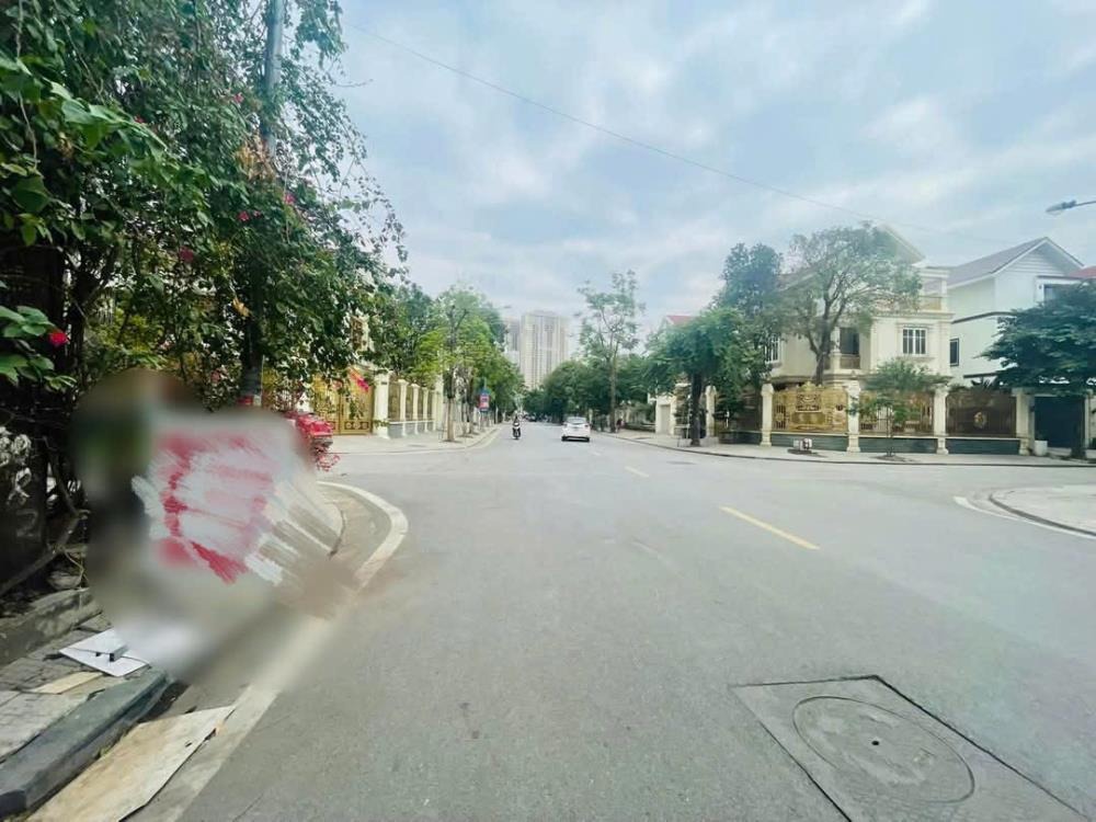 Bán nhà KĐT Văn Phú - Hà Đông: 70m2 x 4T, MT 4.5m, Giá 17.38 tỷ