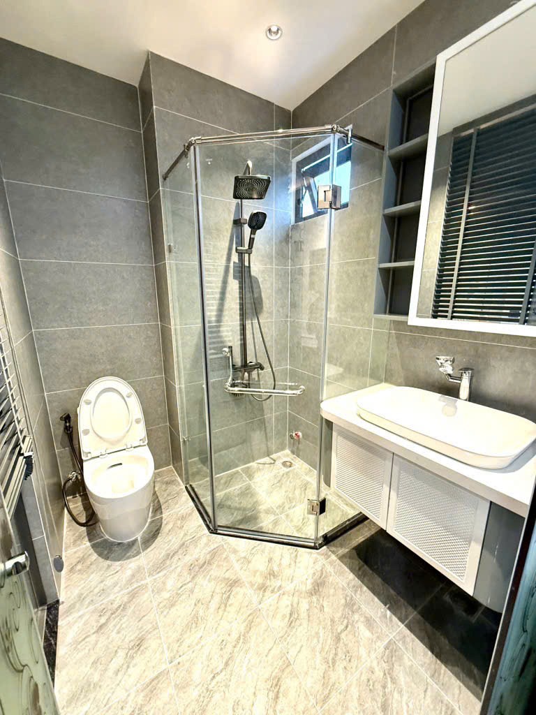 Bán nhà mặt tiền đường Nguyễn Văn Khối, P9, Gò Vấp - Hơn 16 tỷ - Full nội thất cao cấp