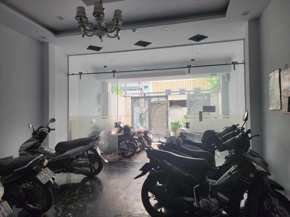 Chdv Quận 10: Dòng Tiền Khủng 112 triệu/tháng - Lợi Nhuận 7.5%/năm