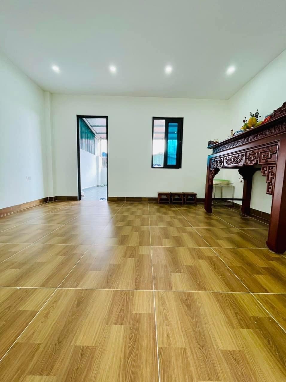 Bán nhà 6 tầng, thang máy, Quan Hoa, Cầu Giấy - 45m² - 12.2 tỷ (TL)