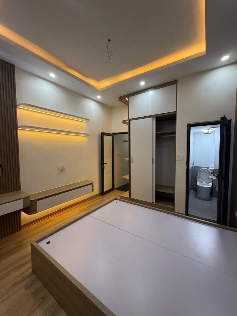 Siêu chợ Khâm Thiên - Đống Đa: Căn hộ 4 tỷ, 23m2, Full Nội Thất