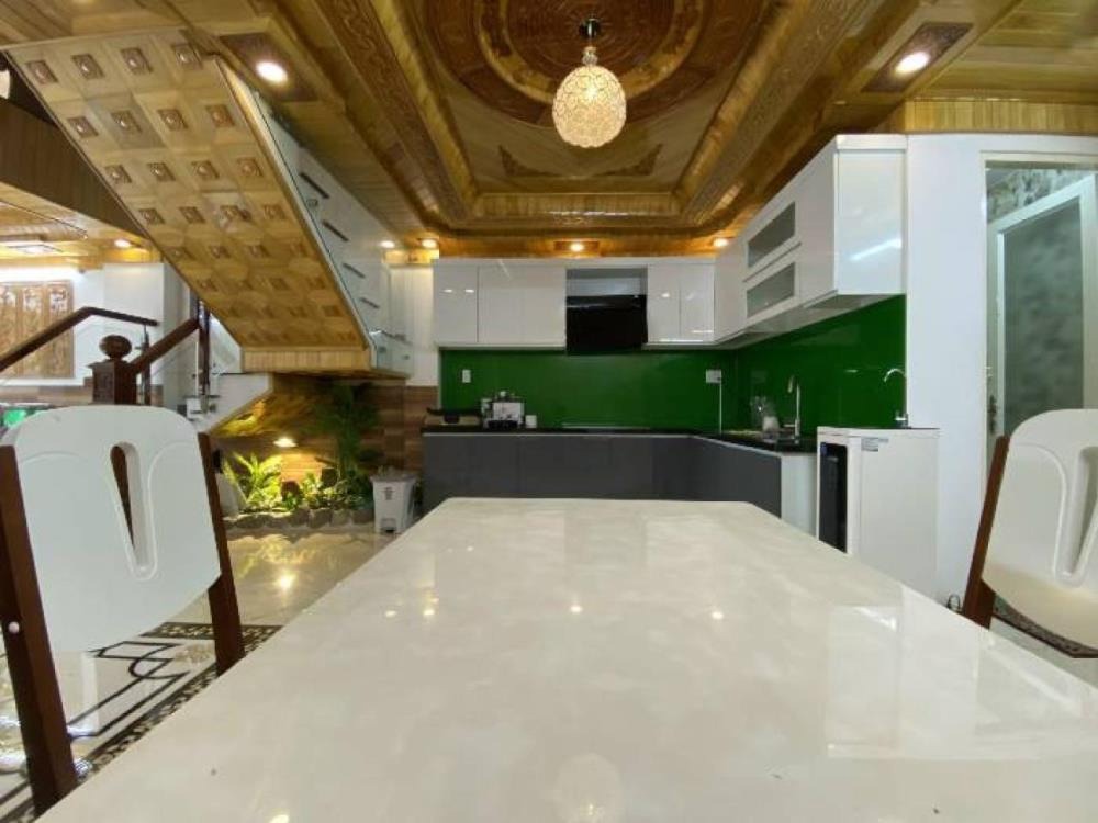 Nhà Nở Hậu 4 Tầng Nguyễn Văn Khối, 59m2, 7.x tỷ - Vị Trí Đắc Địa