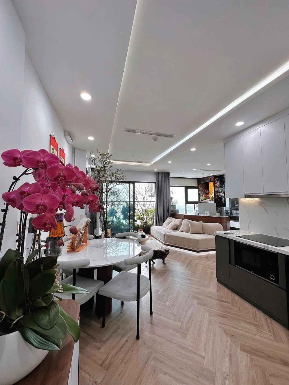 🔥 Bán Căn 3PN 2VS I5 Thiết Kế Sang Trọng, Full Nội Thất - Giá 6.2 Tỷ