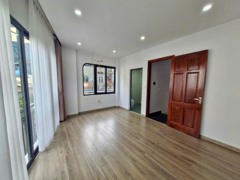 Bán nhà Phan Đình Giót - La Khê - Giá 7.45 tỷ - Vị trí đẹp, thiết kế hiện đại