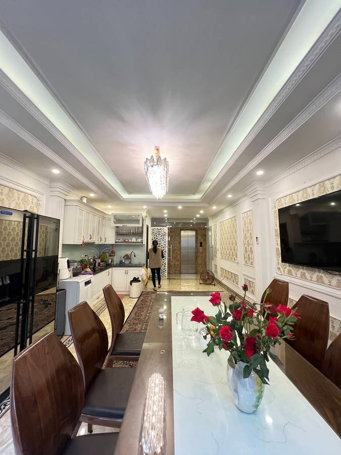 Bán Gấp Nhà Thái Hà: 52m2, 6 Tầng, Mặt Tiền 4.3m, Kinh Doanh, Giá 20.5 Tỷ
