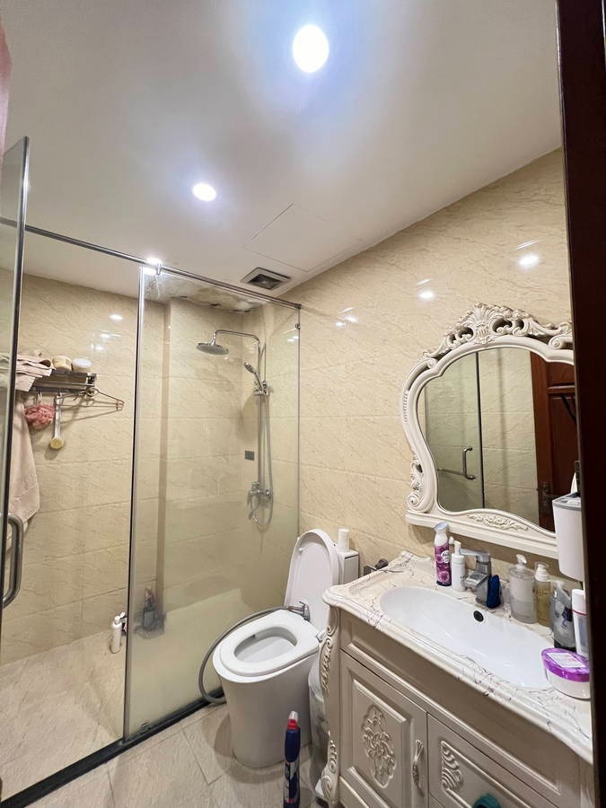 Bán Gấp Nhà Thái Hà: 52m2, 6 Tầng, Mặt Tiền 4.3m, Kinh Doanh, Giá 20.5 Tỷ