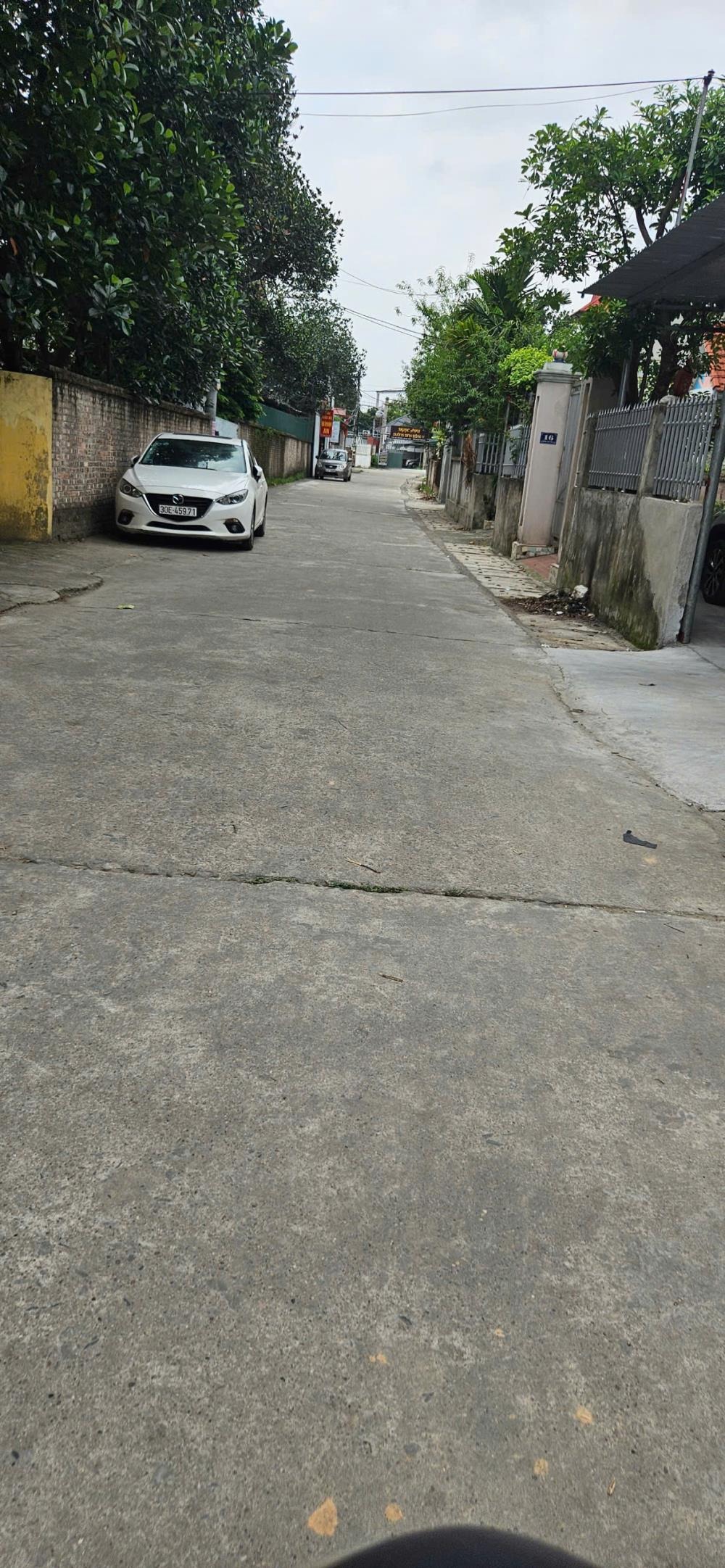 Bán Tân Trại Phú Cường: 72m2, Ô Tô Vào Nhà, Gần Nội Bài