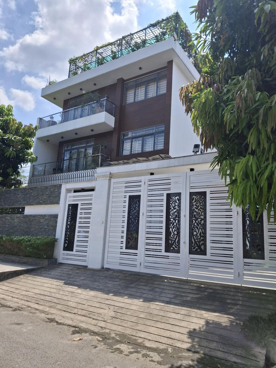 🔥 Biệt Thự Góc 4 Tầng KDC Nam Long Q12 - 484m2, Giá Rẻ Nhất Thị Trường