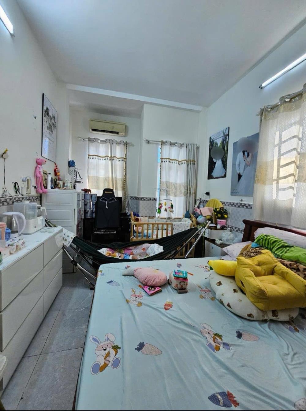 Bán nhà Tân Phú - 56m2, 1 Lầu, 5.45 Tỷ - Hẻm Thông, Gần Chợ, Trường Học