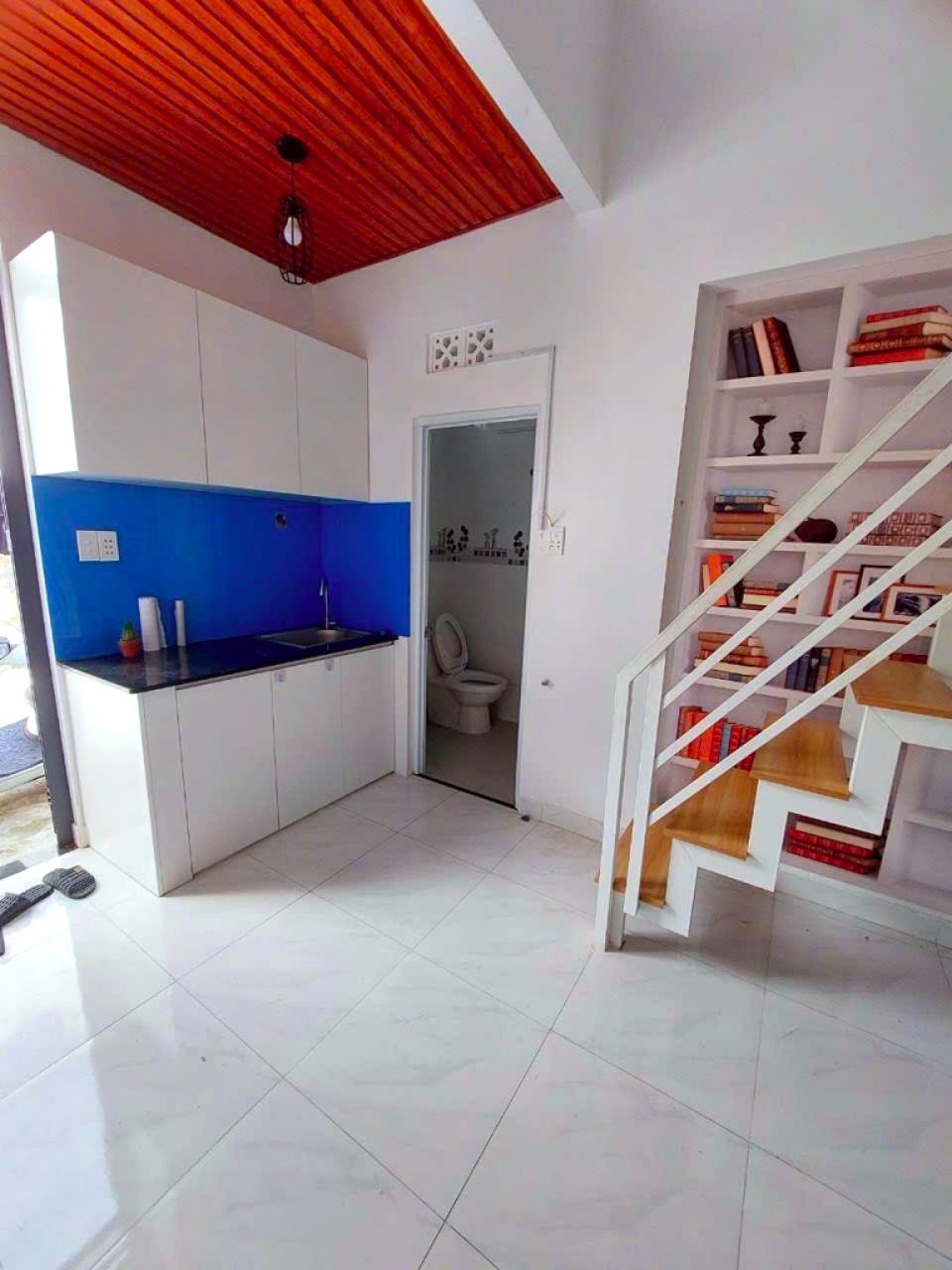 Nhà Lô Góc Nở Hậu Phạm Văn Chiêu - 63m2 - 3.x tỷ - Lợi Nhuận Cao