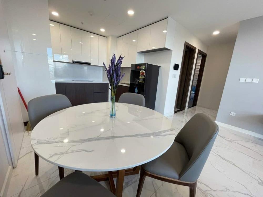 Căn Hộ 2PN, 56m², Nội Thất Cao Cấp, Giá 1.67 Tỷ - Lê Quang Định, Quận 2