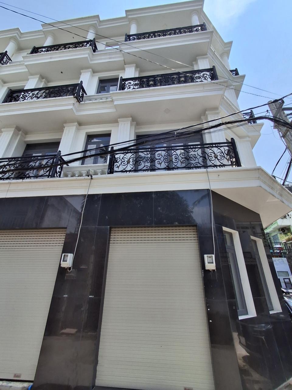 Nhà Mới 4 Tầng Tô Ngọc Vân, Q12 - 72m2, 5.x Tỷ - Pháp Lý Sẵn