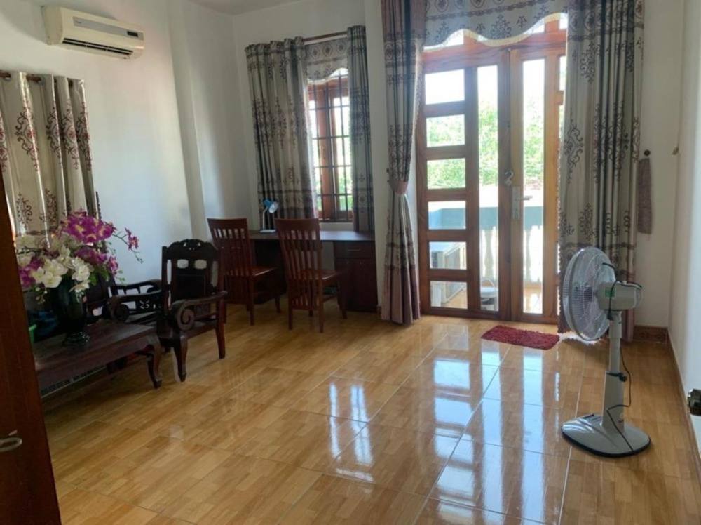 Nhà 2 Tầng Nở Hậu Nam Lân - 5.5x21m, 5.x Tỷ - Vị Trí Đắc Địa