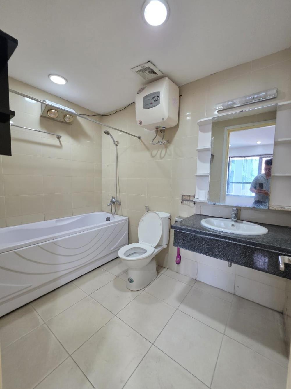 Bán Chung Cư Cao Cấp Trường Chinh - 3PN, Full Nội Thất, Lô Góc