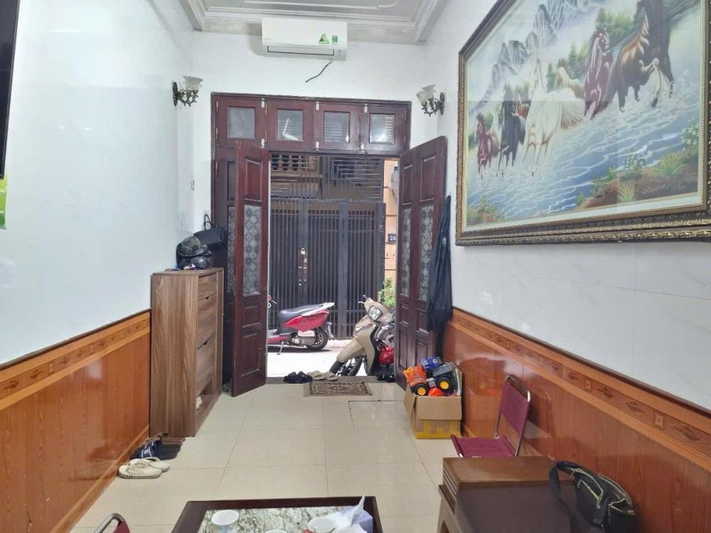Bán nhà Trần Cung, Cầu Giấy - 27m² x 5 tầng, Ô Tô Vào Nhà, Giá 7.6 Tỷ