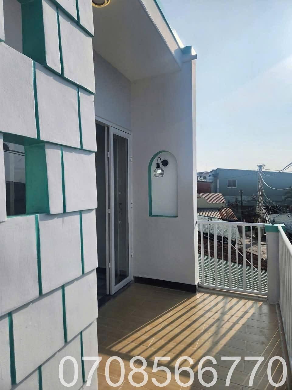 Nhà nhỏ xinh 600 triệu, 39m2 KDC, tiện ích đầy đủ