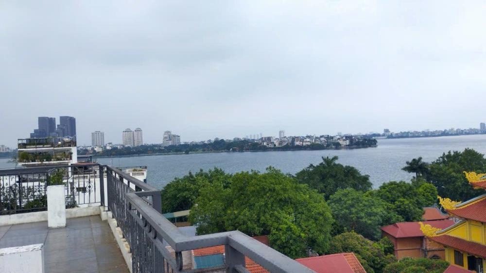 Bán Tòa Nhà Cho Thuê 9 Tầng, View Hồ Tây - Lợi Nhuận Cao