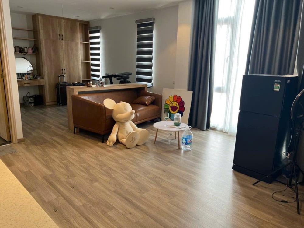 Bán Tòa Nhà Cho Thuê 9 Tầng, View Hồ Tây - Lợi Nhuận Cao
