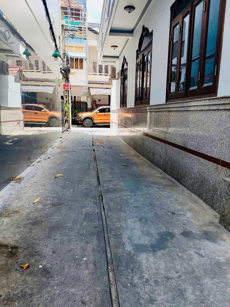 Bán nhà hẻm xe hơi Tân Phú: 4x22m, 2 lầu, 8.1 tỷ thương lượng