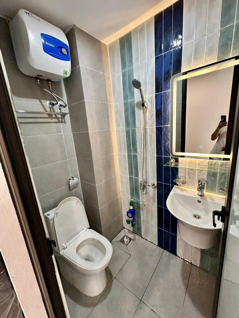 Bán nhà dòng tiền, tòa nhà căn hộ dịch vụ Xuân Phương - 12.9 tỷ