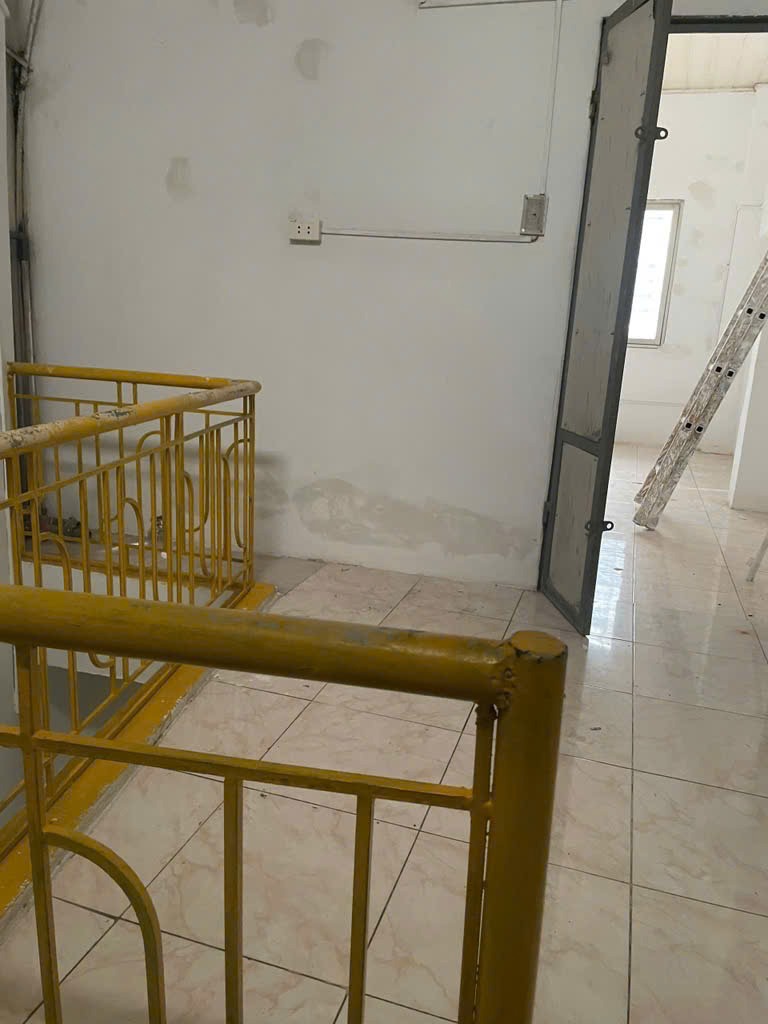 Nhà Đống Đa Kinh Doanh - Ô Tô Vào Nhà - Giá 9.5 Tỷ