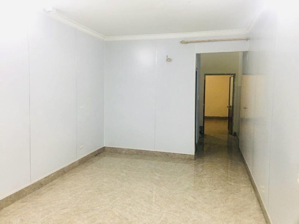 Bán nhà Trương Định 2 tầng, 66m2, giá 10.9 tỷ - Vị trí đẹp, thoáng đãng