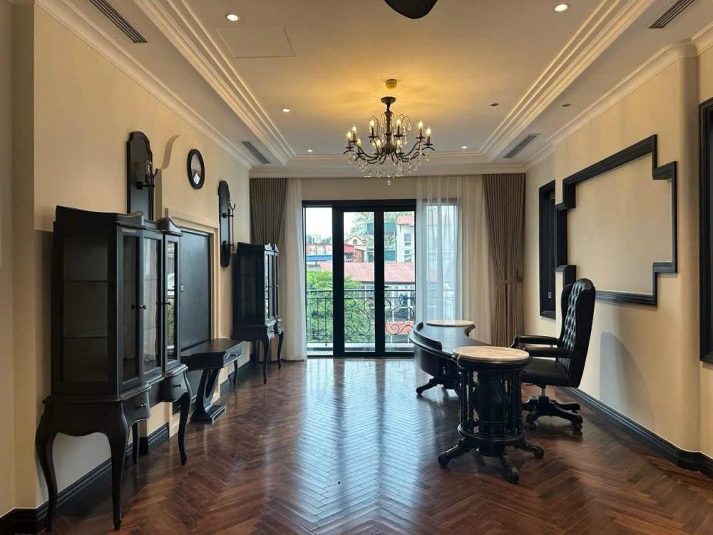 Bán Biệt Thự Cao Cấp Ba Đình - 420m2, 6 Tầng, Giá 510 Tỷ