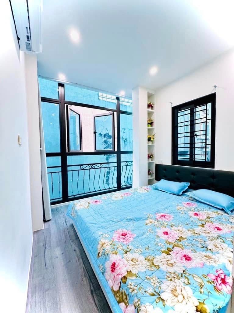 Bán Gấp Nhà Lô Góc Hà Đông - 4 Tầng, Ô Tô Vào, Giá 5.5 Tỷ