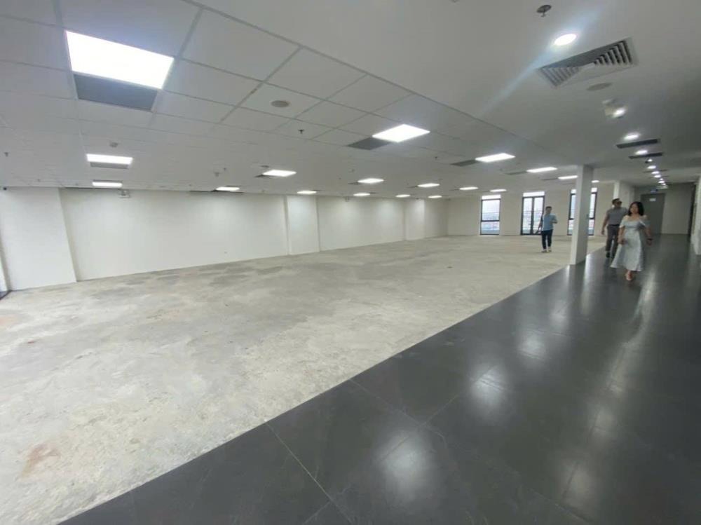 Bán Tòa Nhà Mặt Phố Lạc Long Quân - View Hồ Tây - 630 Tỷ