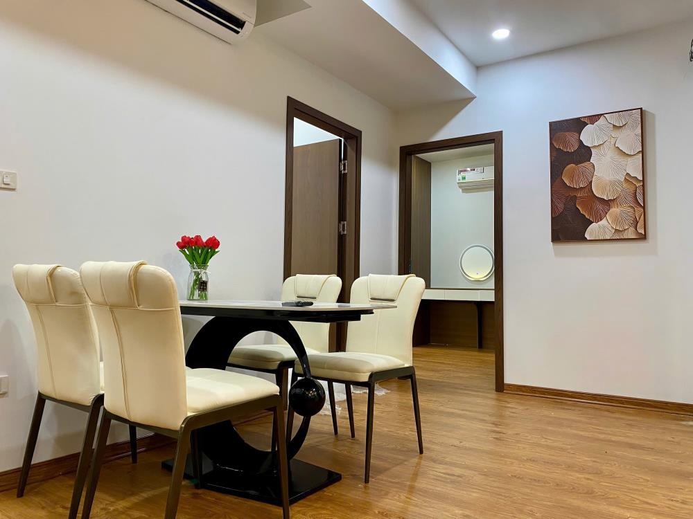 Bán Căn Hộ 73m2, 3PN, Nơ7A Bán Đảo Linh Đàm - Giá Tốt, Full Nội Thất