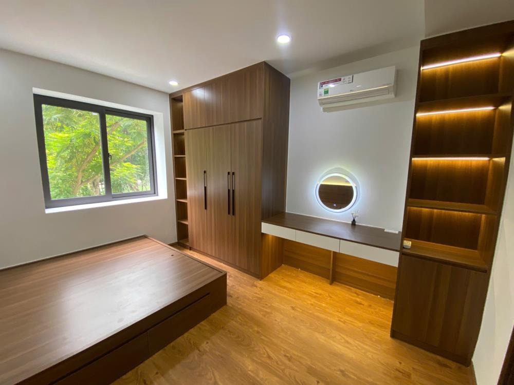 Bán Căn Hộ 73m2, 3PN, Nơ7A Bán Đảo Linh Đàm - Giá Tốt, Full Nội Thất