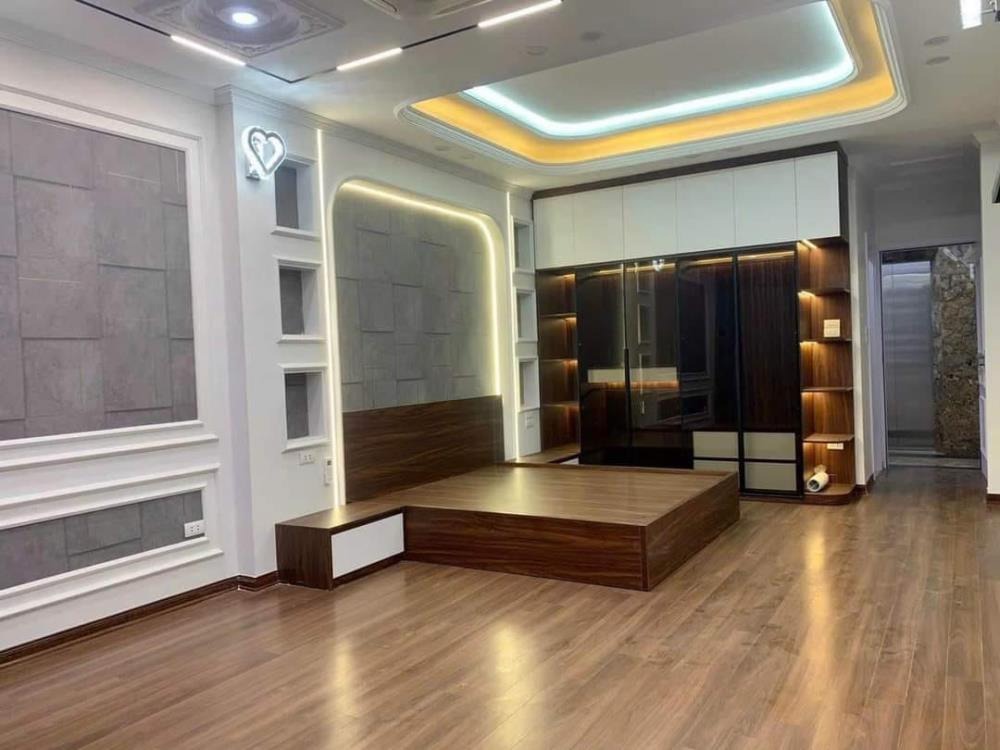 Mặt Phố Đại Linh - Trung Văn: 7 Tầng Thang Máy, Dòng Tiền 52tr/tháng - Đầu Tư Vàng