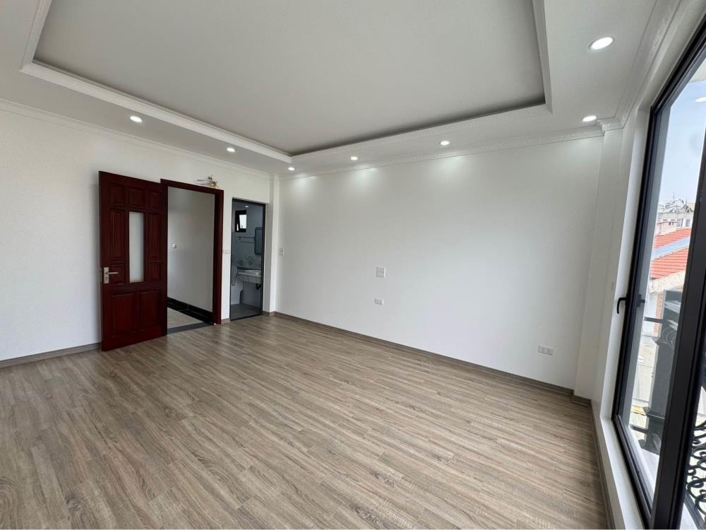 Bán Nhà Mặt Phố Đồng Cổ - Oto Đỗ Cổng - 7 Tầng, Kinh Doanh, Văn Phòng