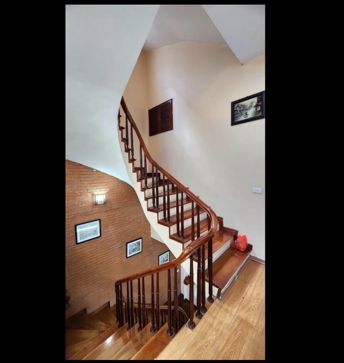 Bán nhà mặt ngõ Giải Phóng 128m² - 4 tầng - Ô tô tránh - Kinh doanh đỉnh cao