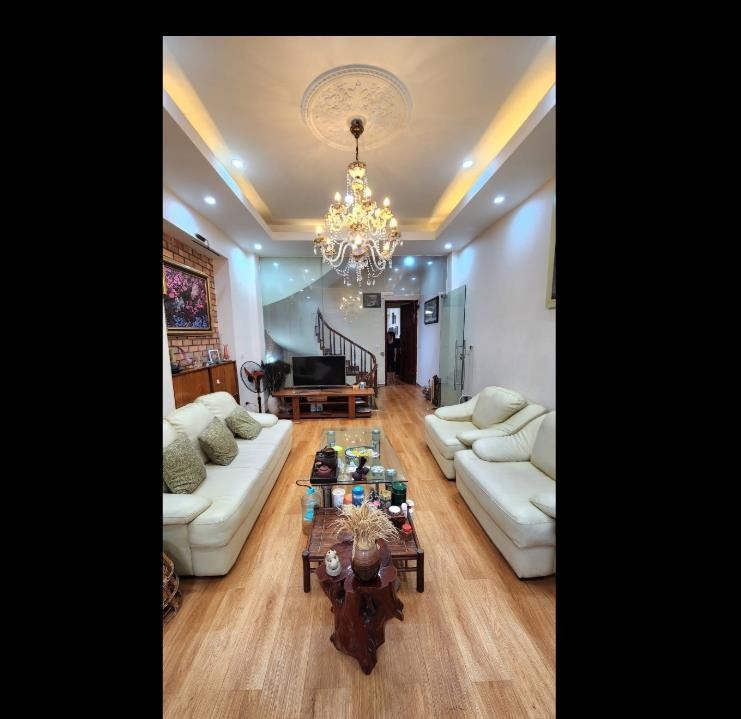 Bán nhà mặt ngõ Giải Phóng 128m² - 4 tầng - Ô tô tránh - Kinh doanh đỉnh cao